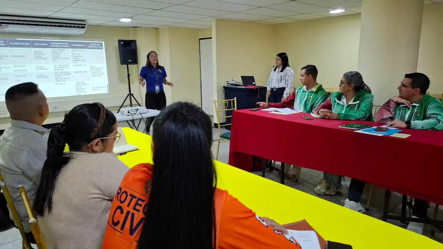 CET impartió charla sobre Potestad Investigativa